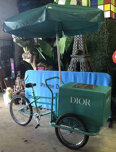 Vendor Carts and Stands