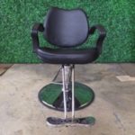 Black Modern Salon Chair
