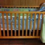 NATURAL WOOD CRIB - Image 4