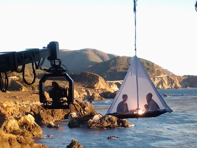 beach and mountains movie sscene